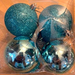 8 Shatter Resistant Ornament Set Hooks Included Sparkly and Festive Wonderful